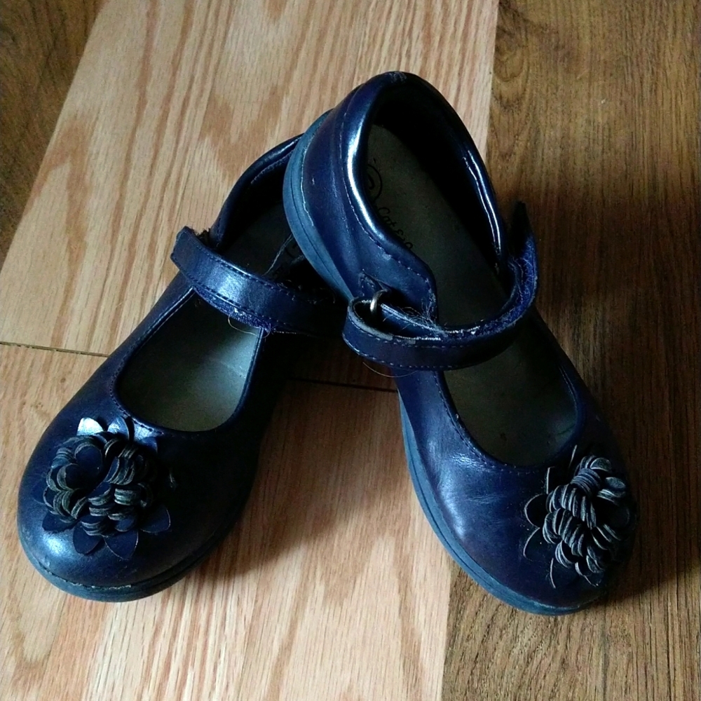 Little girls shoes